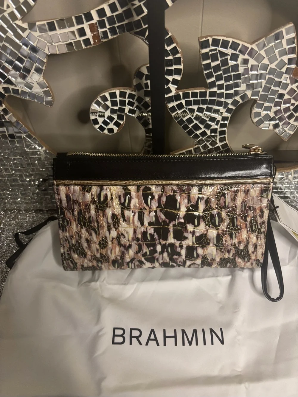 🎀Brahmin‎ Daisy Multi Bellham Leather Wristlet